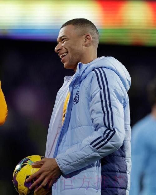 安帅:没失去对球队的控制 姆巴佩可踢任何位置 安帅:没失去对球队的控制 姆巴佩可踢任何位置